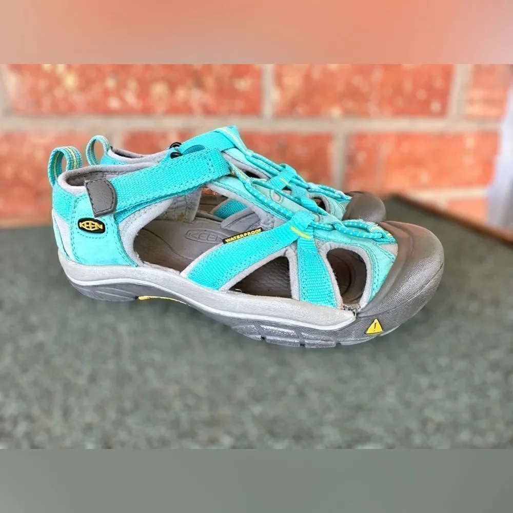 Keen Venice H2 Newport Hook & Loop Waterproof Fisherman Sandal Size 4
